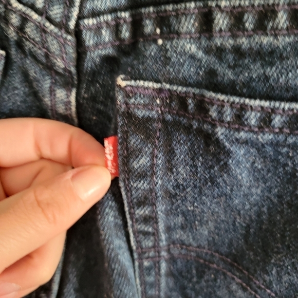 Levi's Mid Rise Jeans - Picture 11 of 12